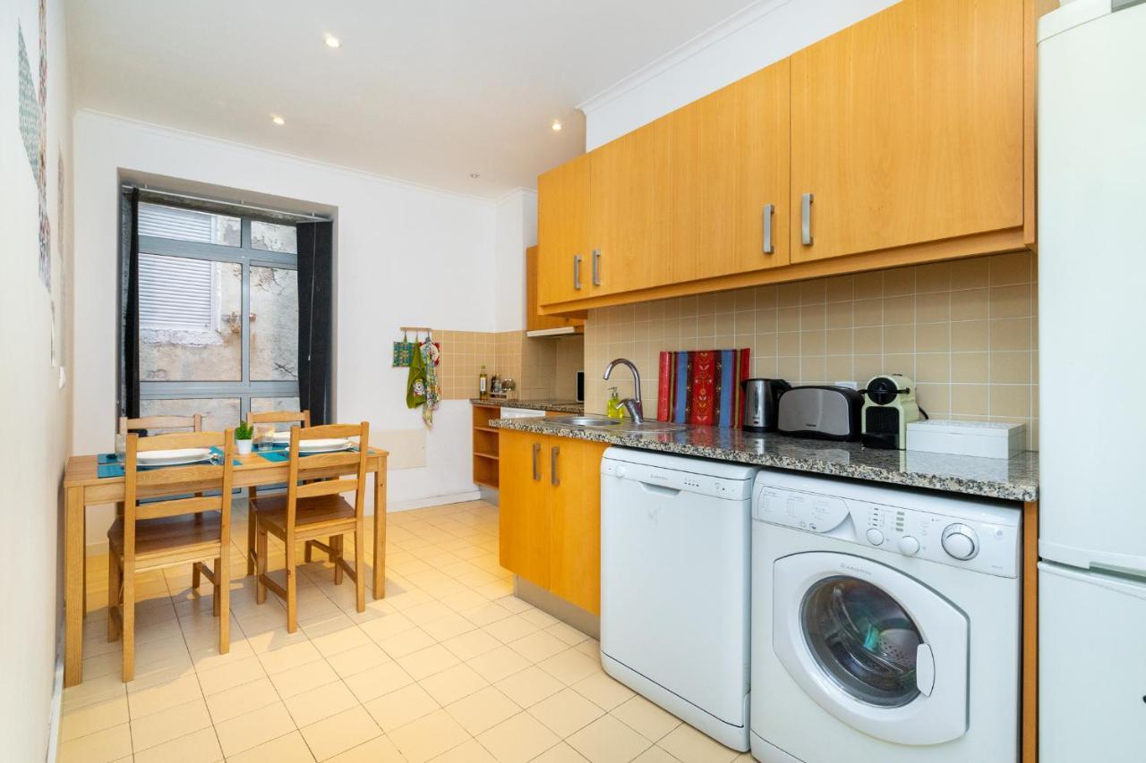 Whome | Trigueiros Downtown Apartment ลิสบอน ภายนอก รูปภาพ